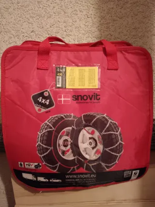 Cadenas de nieve Snovit 4x4. Usadas solo una vez.