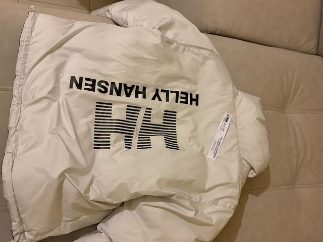 Abrigo Helly Hansen Negro reversible