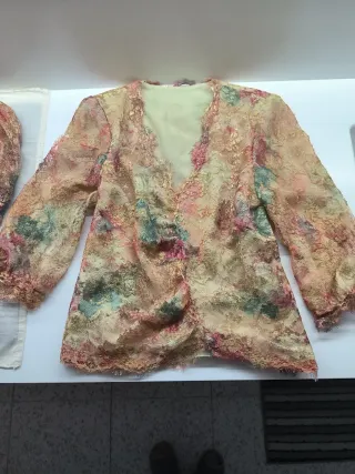 Blusa fiesta encaje floral XL