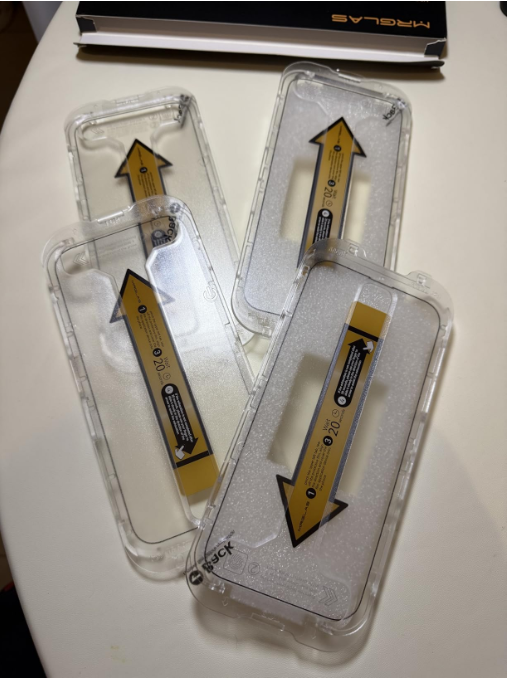 4 Pellicole Vetro Temperato iPhone 16 Pro Max