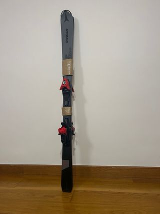 Esquís infantiles Atomic 140cm.
