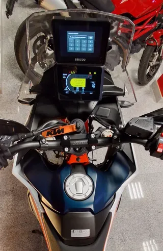 KTM 890 Adventure R