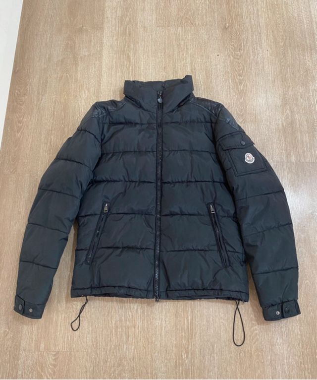 Chaqueta Moncler Puffer Vintage Negra