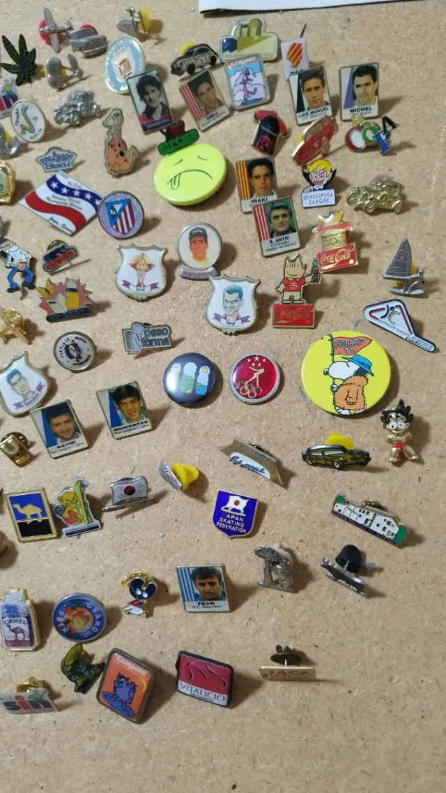 Lote de Pines Pins Coleccionables