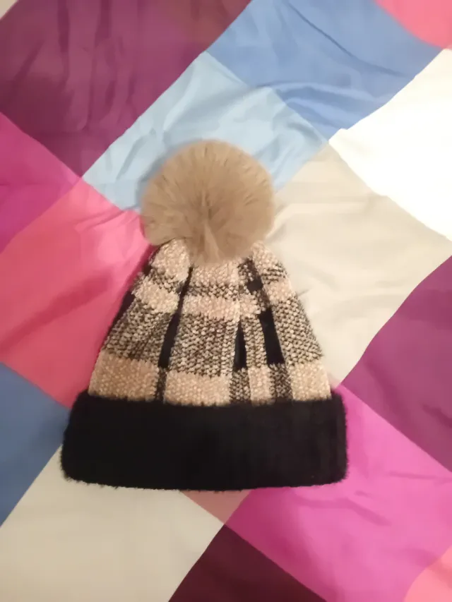 Conjunto Gorro, Bufanda y Manoplas Cuadros