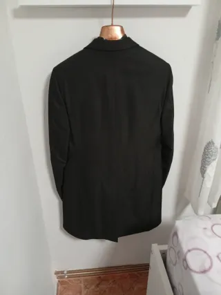 Traje de novio negro