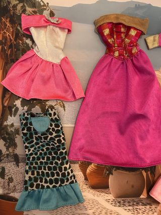 Set di abbigliamento Barbie anni '90