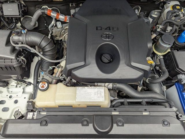 TOYOTA LAND CRUISER 2.8 D-4D 7PL GX 177CV