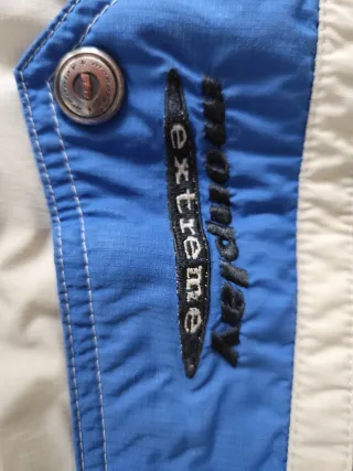 Cazadora Monplay beige y azul