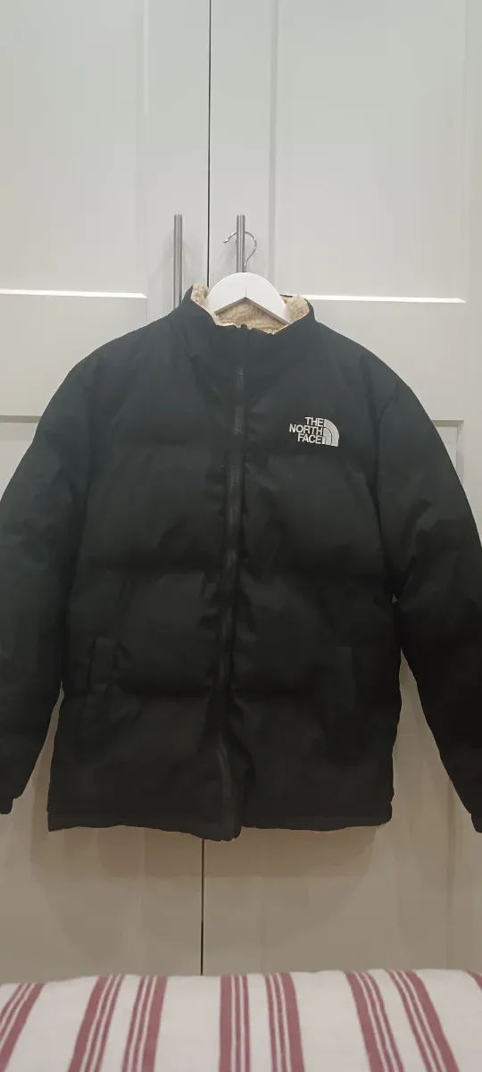 Chamarra The North Face Negra reversible