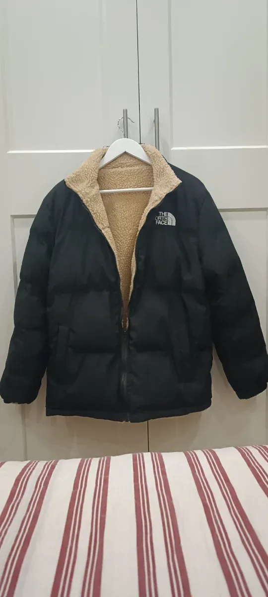 Chamarra The North Face Negra reversible