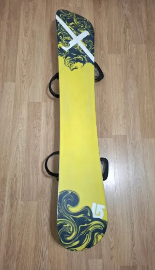 Tabla Snow Custom X 1.58 + Fijaciones Burton triad