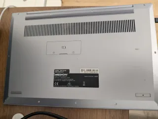 Portátil Medion E15303 Ryzen 5 15.6'