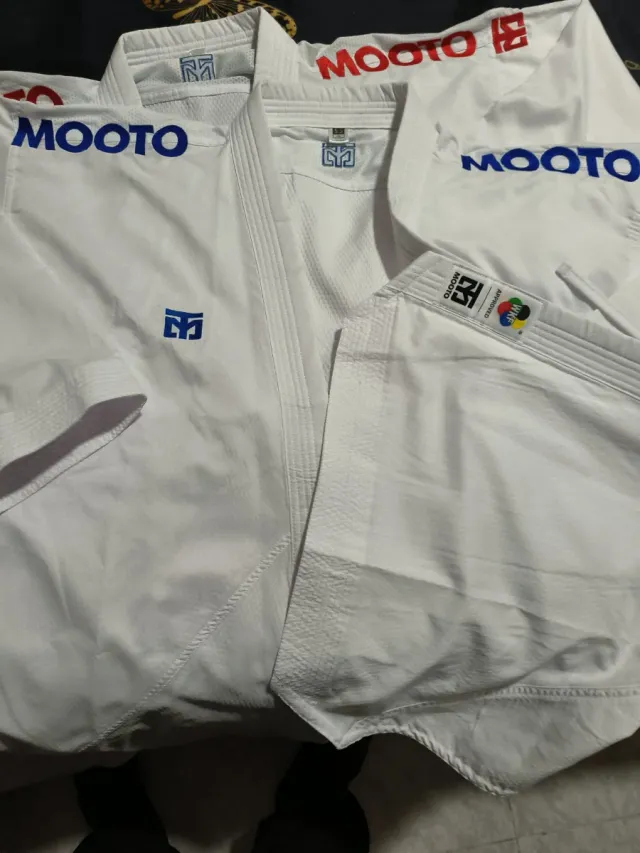 Kimono Mooto Kumite Ligero