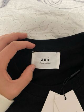 T-shirt Ami Paris Preta