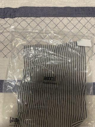 T-shirt Ami Paris Preta