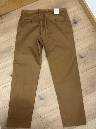 Pantalón chino GANT hombre nuevo