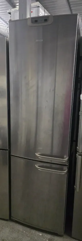 Nevera Bosch 2 metros 170€
