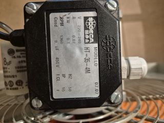 Extractor de humos de tejado