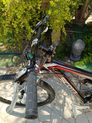 Bicicleta Scott de carbono