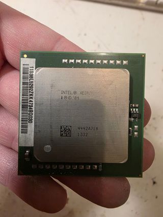 CPU Intel Xeon 4442A718