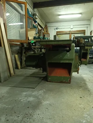 Maquina para trabajar de carpintero de madera