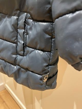 Abrigo Benetton acolchado azul