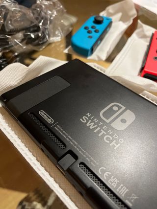 Nintendo Switch Azul y Rojo