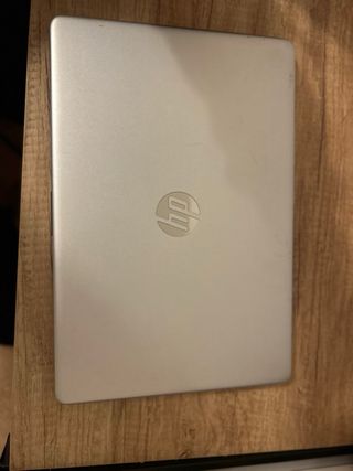 Ordenador portátil HP i5 Gris/Plata