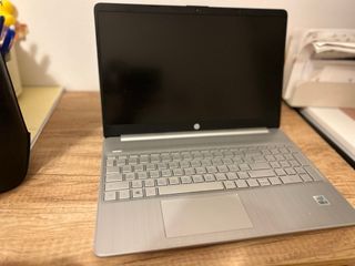Ordenador portátil HP i5 Gris/Plata