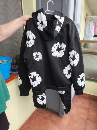 Conjunto Sudadera y Pantalón Denim Tears