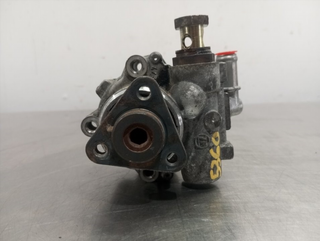 BOMBA DIRECCION LAND ROVER FREELANDER (LN) 204D3