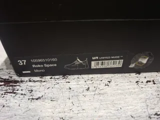 Zapato, zapatilla ,United Nude Roko Space talla 37