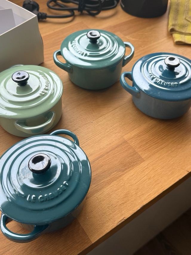 Juego 4 mini cocottes Le Creusset