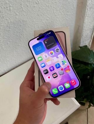iPhone 15 Rosa