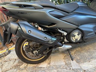 Escape Original Yamaha TMAX 560