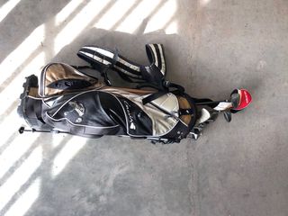 Bolsa y palos de golf para zurdo Wilson/Taylormade