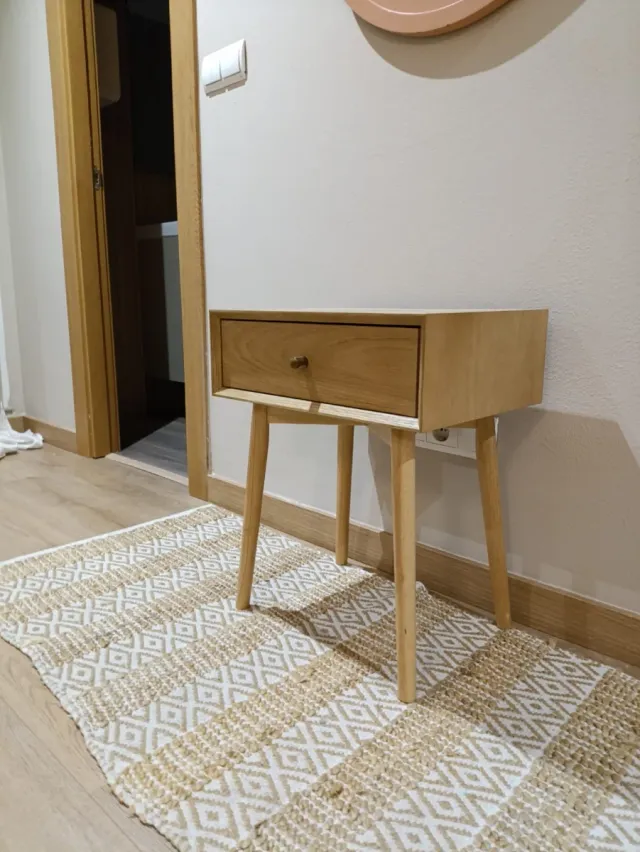 Mesita de noche HOKKSUND roble 1 cajón