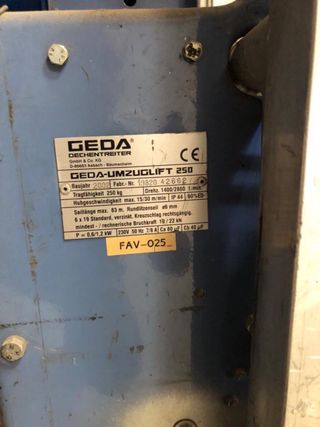 elevador GEDA desmontable 19 mt