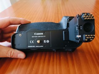 Canon 5D Mark III + Grip BG-E11 + Sigma 24-105mm