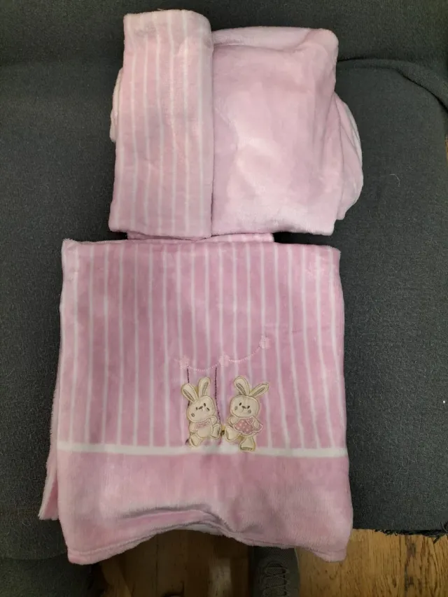 bajeras, almohadones y sabanas