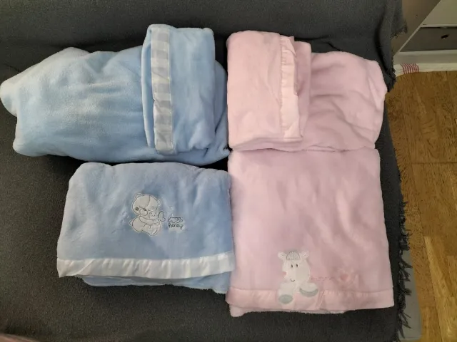 bajeras, almohadones y sabanas