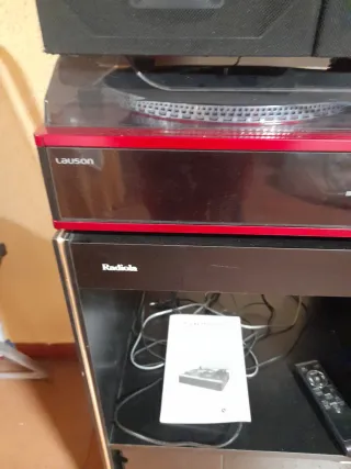 Tocadiscos Lauson con Mueble y Altavoces