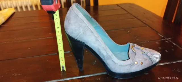 Zapatos de tacón alto