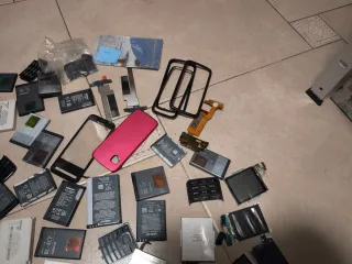 Lote piezas repuesto teléfonos Nokia