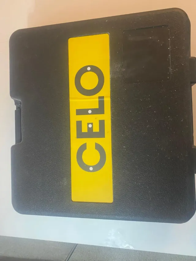 Clavadora Force One Celo