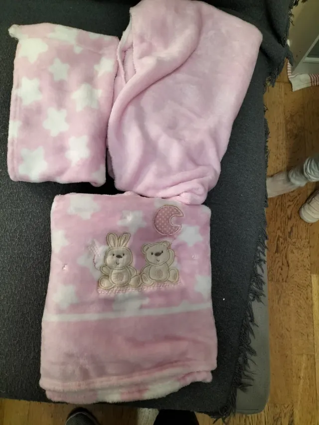 Juego sábanas minicuna rosa estrellas