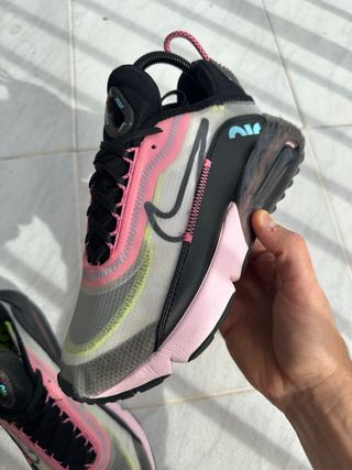 Zapatillas Nike Air Max 2090 - 38.5