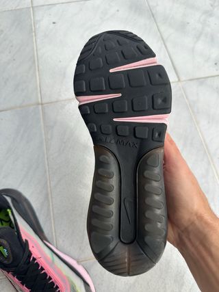 Zapatillas Nike Air Max 2090 - 38.5