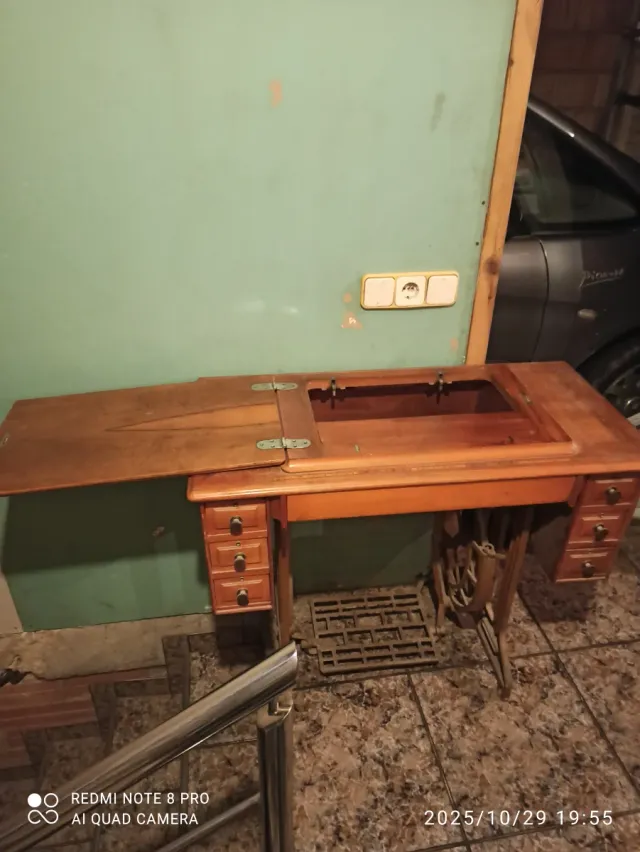 Mueble màquina de coser